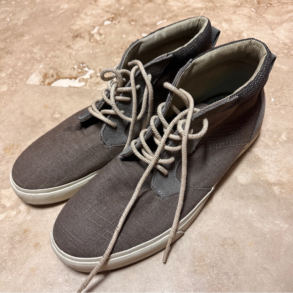 Men’s High top casual linen canvas lace up shoe